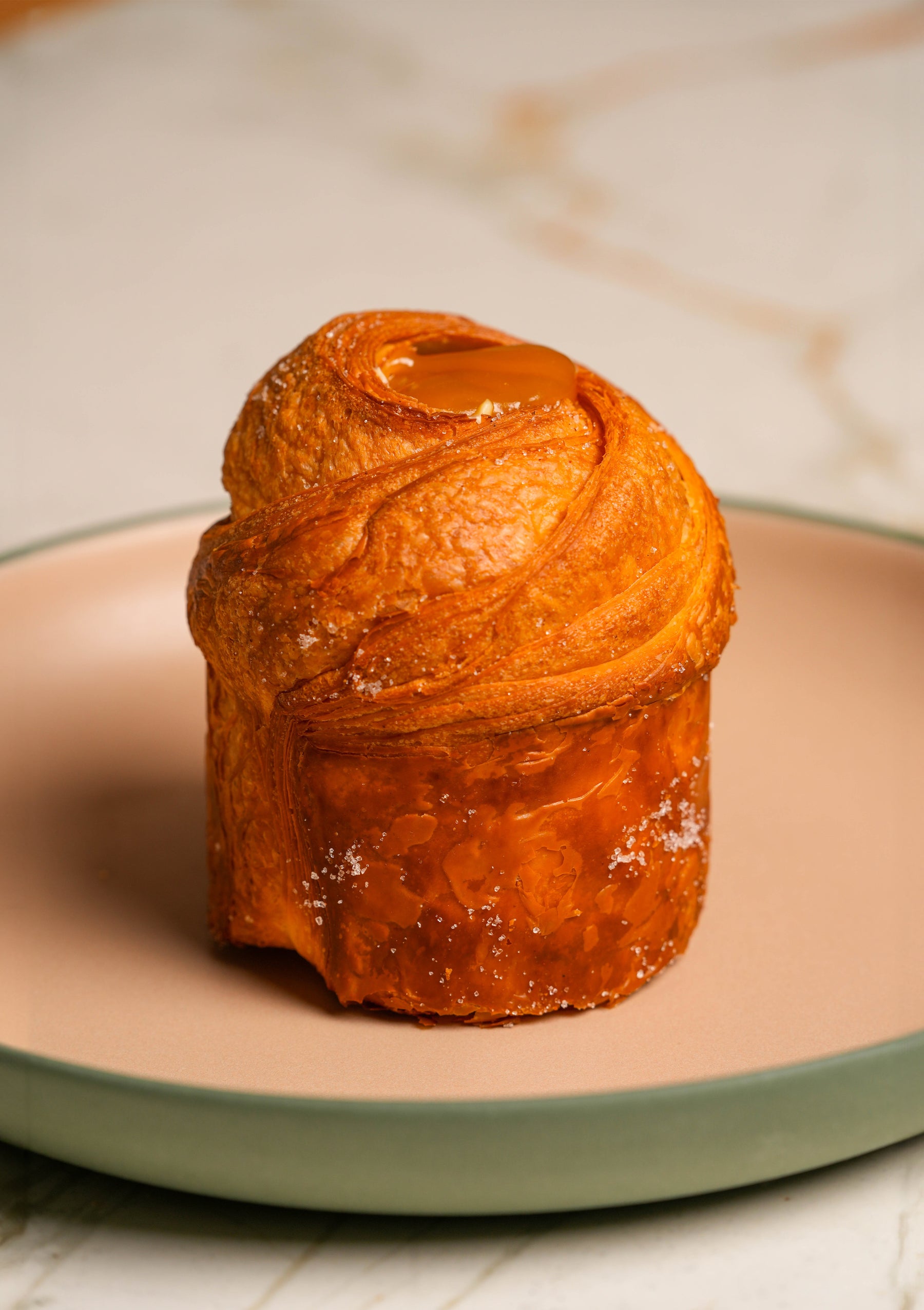 Caramel & Vanilla Cruffin