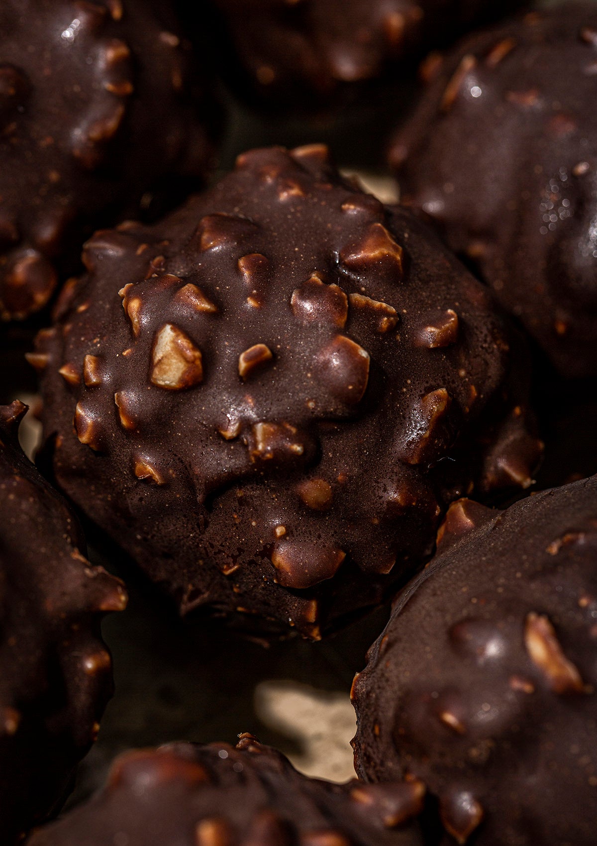 CREAMY HAZELNUT TRUFFLE (3 PIECES)