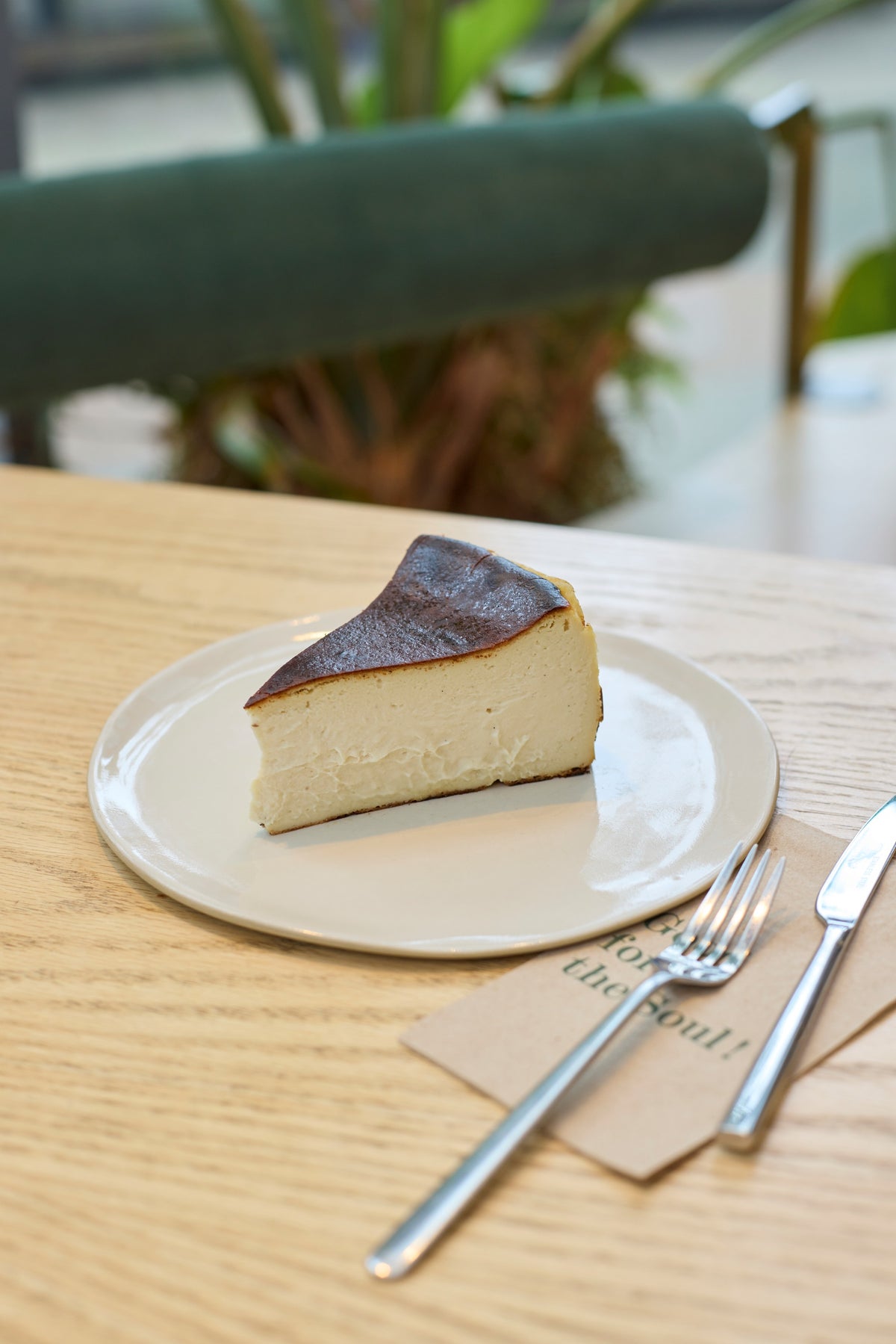 San Sebastian Cheesecake (10-12 Kişilik) – Glutensiz