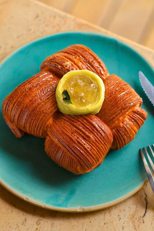 Limon Jeli ve Kremalı Kruvasan