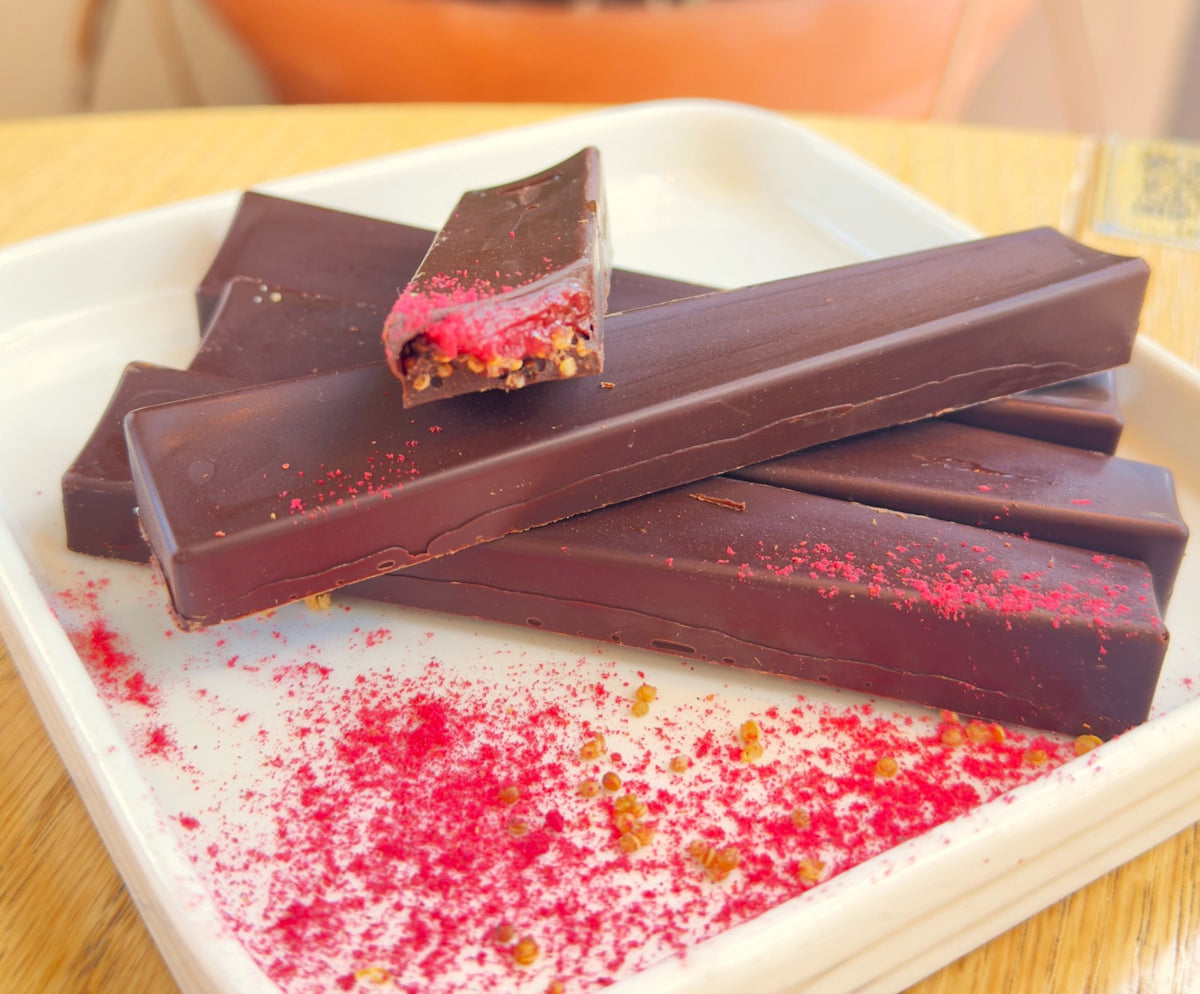 RASPBERRY KINOA CRUNCHY STICK  ( 3 Adet )